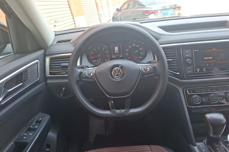 Used Volkswagen Teramont 2019 380TSI Four-Wheel Drive Comfort Edition China VI Standard Steering Wheel