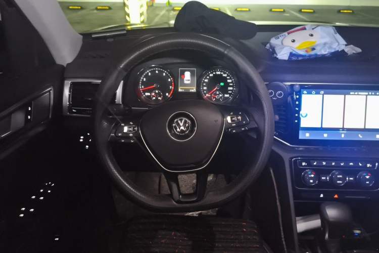Used Volkswagen Teramont 2019 380TSI Four-Wheel Drive Luxury Version China V Standard Steering Wheel