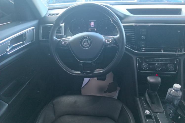 Used Volkswagen Teramont 2019 330TSI Two-Wheel-Drive Luxury Edition China V Standard Steering Wheel