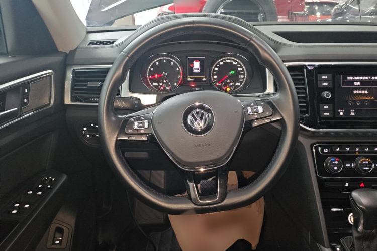 Used Volkswagen Teramont 2019 330TSI Two-Wheel-Drive Luxury Edition China V Standard Steering Wheel