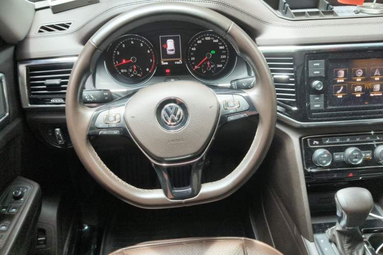 Used Volkswagen Teramont 2019 380TSI Four-Wheel Drive Luxury Version China VI Standard Steering Wheel
