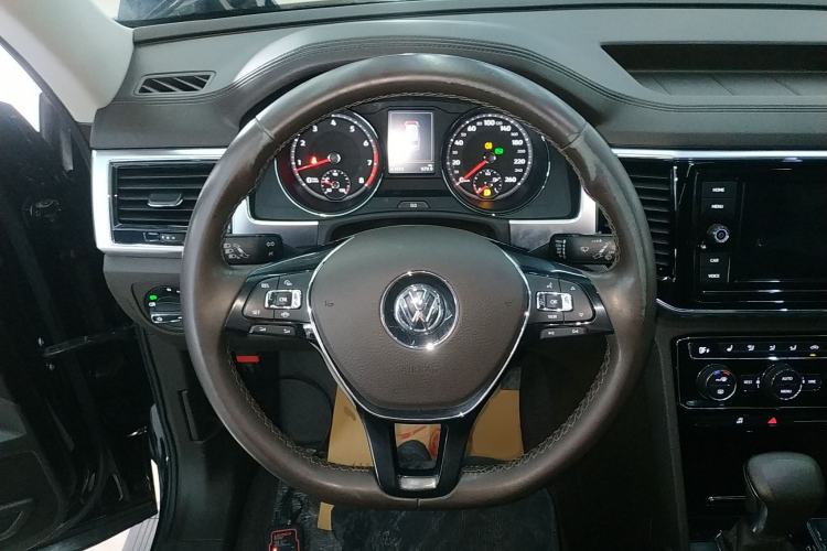 Used Volkswagen Teramont 2019 380TSI Four-Wheel Drive Luxury Version China VI Standard Steering Wheel
