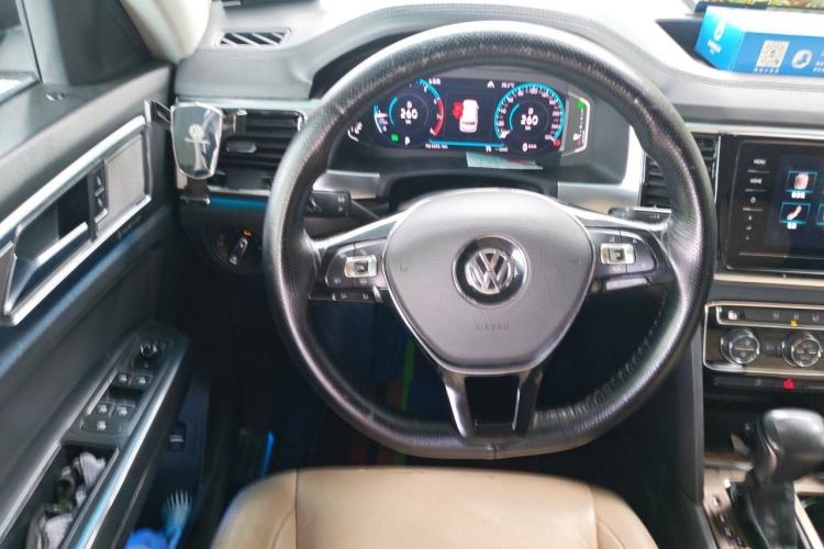 Used Volkswagen Teramont 2019 380TSI Four-Wheel Drive Comfort Edition China VI Standard Steering Wheel