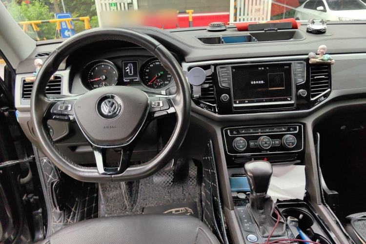 Used Volkswagen Teramont 2019 330TSI Two-Wheel-Drive Luxury Edition China V Standard Steering Wheel