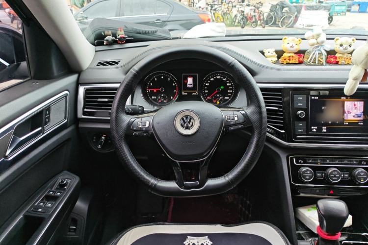 Used Volkswagen Teramont 2019 380TSI Four-Wheel Drive Luxury Version China V Standard Steering Wheel