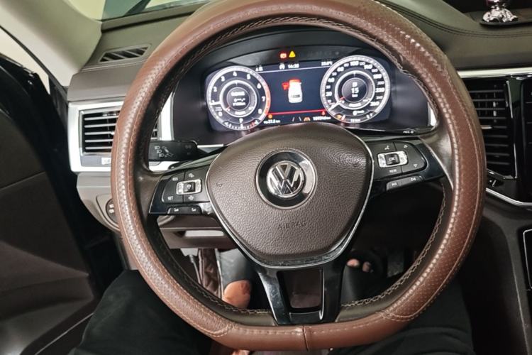 Used Volkswagen Teramont 2019 530 V6 Four-Wheel Drive Flagship Version China V Standard Steering Wheel