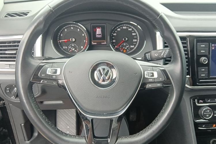 Used Volkswagen Teramont 2019 380TSI Four-Wheel Drive Luxury Version China V Standard Steering Wheel
