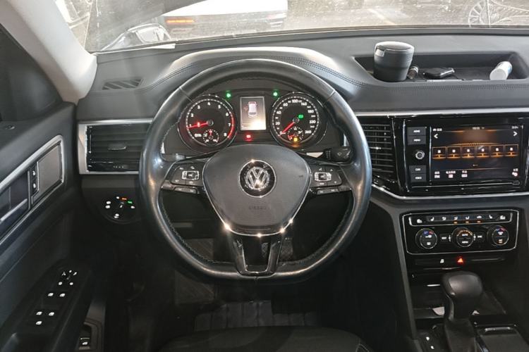 Used Volkswagen Teramont 2019 380TSI Four-Wheel Drive Luxury Version China VI Standard Steering Wheel