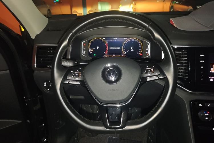 Used Volkswagen Teramont 2019 330TSI Two-Wheel-Drive Luxury Edition China VI Standard Steering Wheel