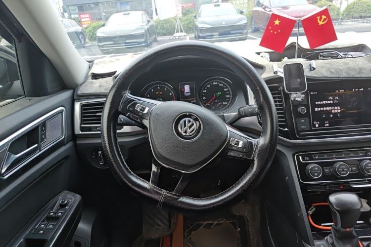 Used Volkswagen Teramont 2019 380TSI Four-Wheel Drive Luxury Version China VI Standard Steering Wheel