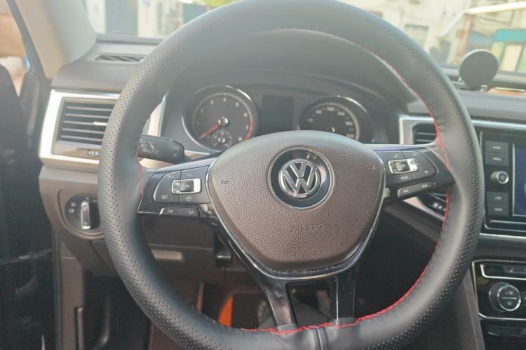Used Volkswagen Teramont 2019 380TSI Four-Wheel Drive Luxury Version China V Standard Steering Wheel