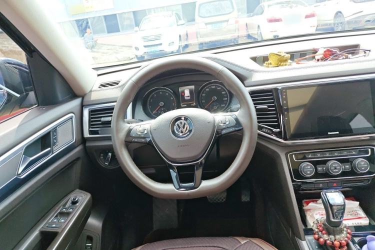 Used Volkswagen Teramont 2019 380TSI Four-Wheel Drive Luxury Version China V Standard Steering Wheel