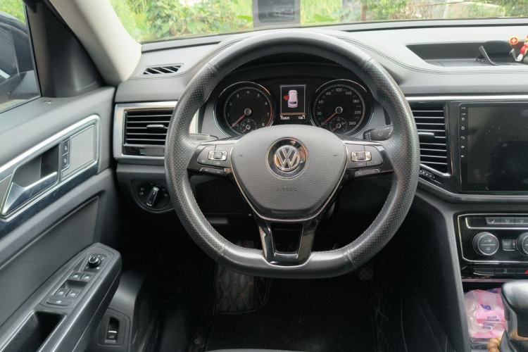 Used Volkswagen Teramont 2019 380TSI Four-Wheel Drive Luxury Version China VI Standard Steering Wheel