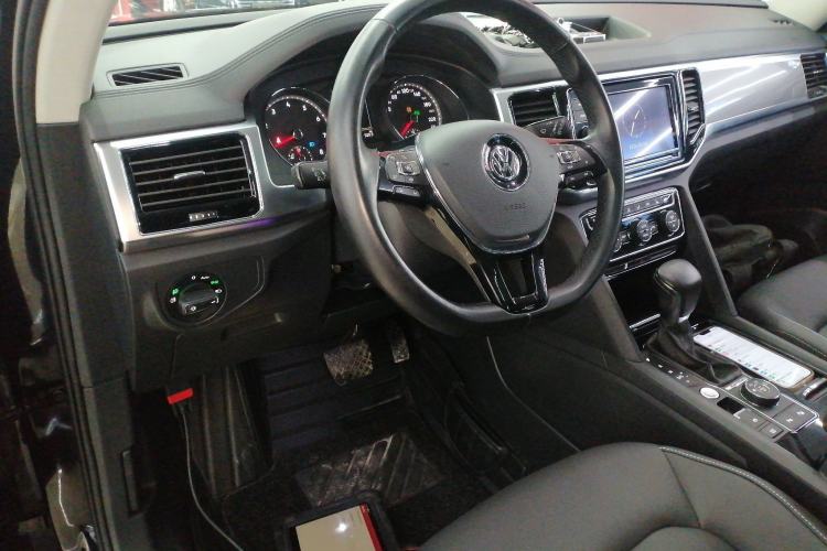 Used Volkswagen Teramont 2019 380TSI Four-Wheel Drive Luxury Version China V Standard Steering Wheel