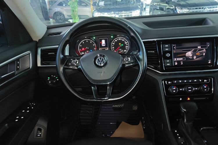 Used Volkswagen Teramont 2019 380TSI Four-Wheel Drive Luxury Version China VI Standard Steering Wheel