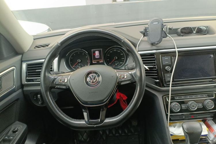 Used Volkswagen Teramont 2019 380TSI Four-Wheel Drive Luxury Version China VI Standard Steering Wheel