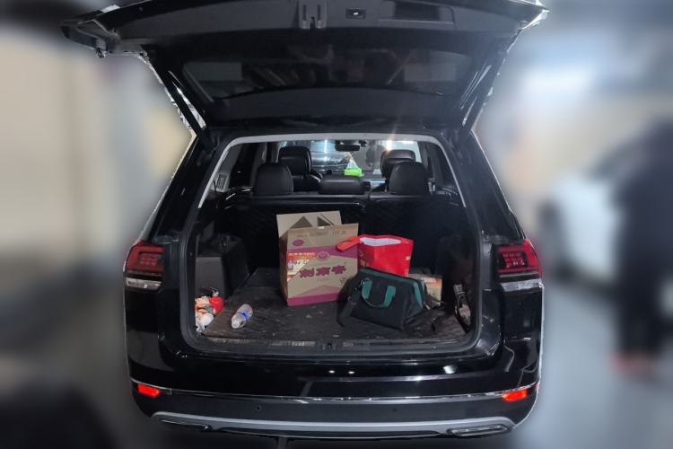 Used Volkswagen Teramont 2019 530 V6 Four-Wheel Drive Flagship Version China V Standard Trunk