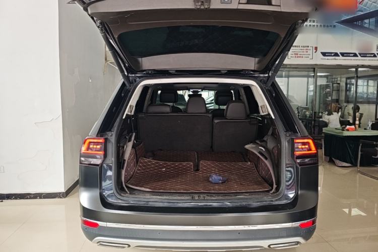 Used Volkswagen Teramont 2019 530 V6 Four-Wheel Drive Flagship Version China V Standard Trunk