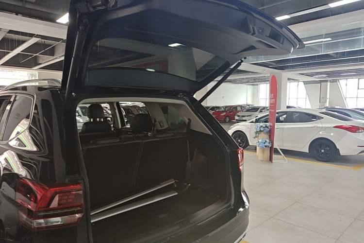 Used Volkswagen Teramont 2019 380TSI Four-Wheel Drive Comfort Edition China VI Standard Trunk