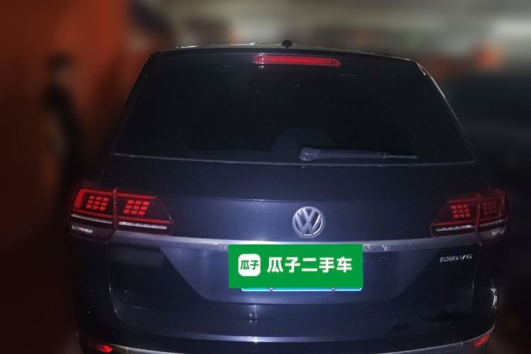 Used Volkswagen Teramont 2019 330TSI Two-Wheel-Drive Luxury Edition China VI Standard Trunk