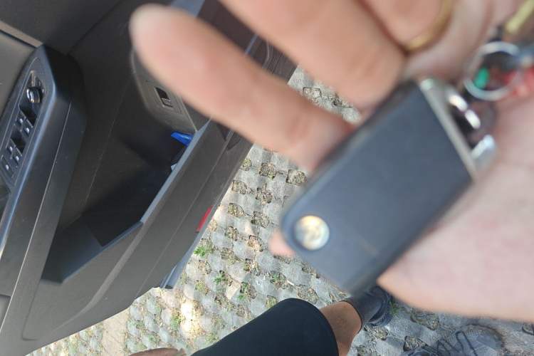 Used Volkswagen Teramont  Vehicle Key