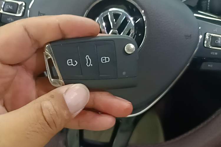 Used Volkswagen Teramont 2019 380TSI Four-Wheel Drive Luxury Version China VI Standard Vehicle Key