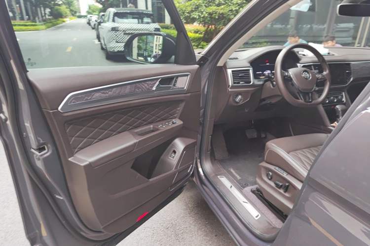 Used Volkswagen Teramont 2019 530 V6 Four-Wheel Drive Flagship Version China V Standard Driver Seat