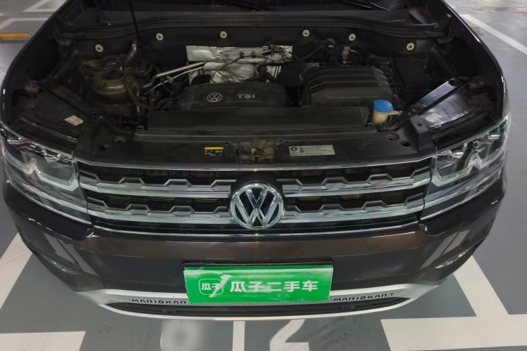 Used Volkswagen Teramont 2019 380TSI Four-Wheel Drive Luxury Version China V Standard Engine Bay