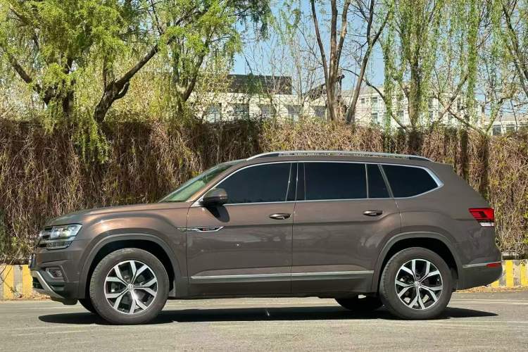 Used Volkswagen Teramont 2019 380TSI Four-Wheel Drive Luxury Version China VI Standard Exterior 2