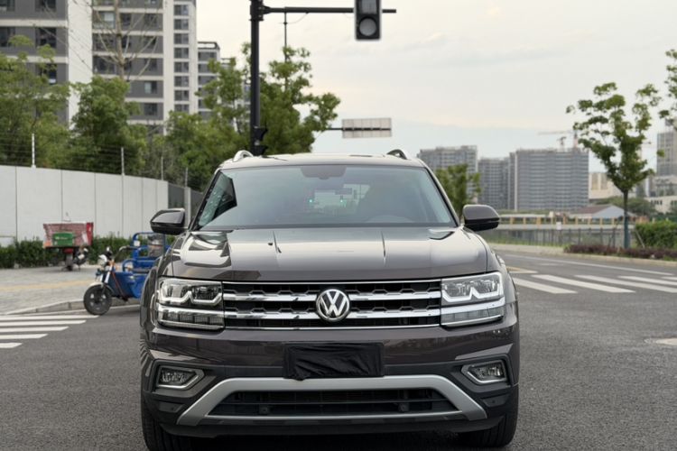 Used Volkswagen Teramont 2019 330TSI Two-Wheel-Drive Luxury Edition China VI Standard Exterior 6