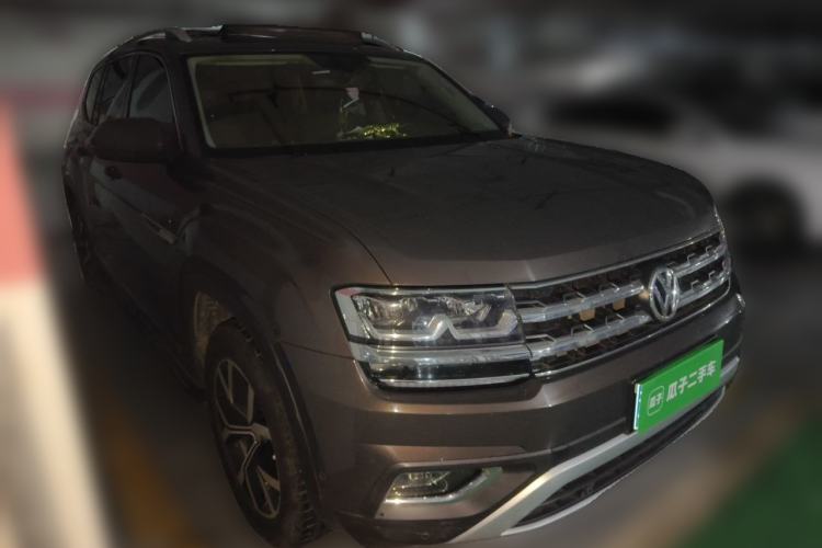 Used Volkswagen Teramont 2019 330TSI Two-Wheel-Drive Luxury Edition China VI Standard Front Right 45 Deg