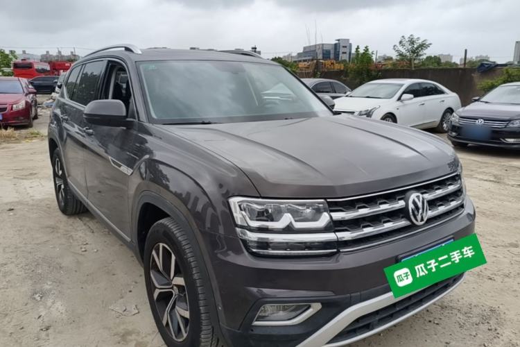 Used Volkswagen Teramont 2019 330TSI Two-Wheel-Drive Luxury Edition China VI Standard Front Right 45 Deg
