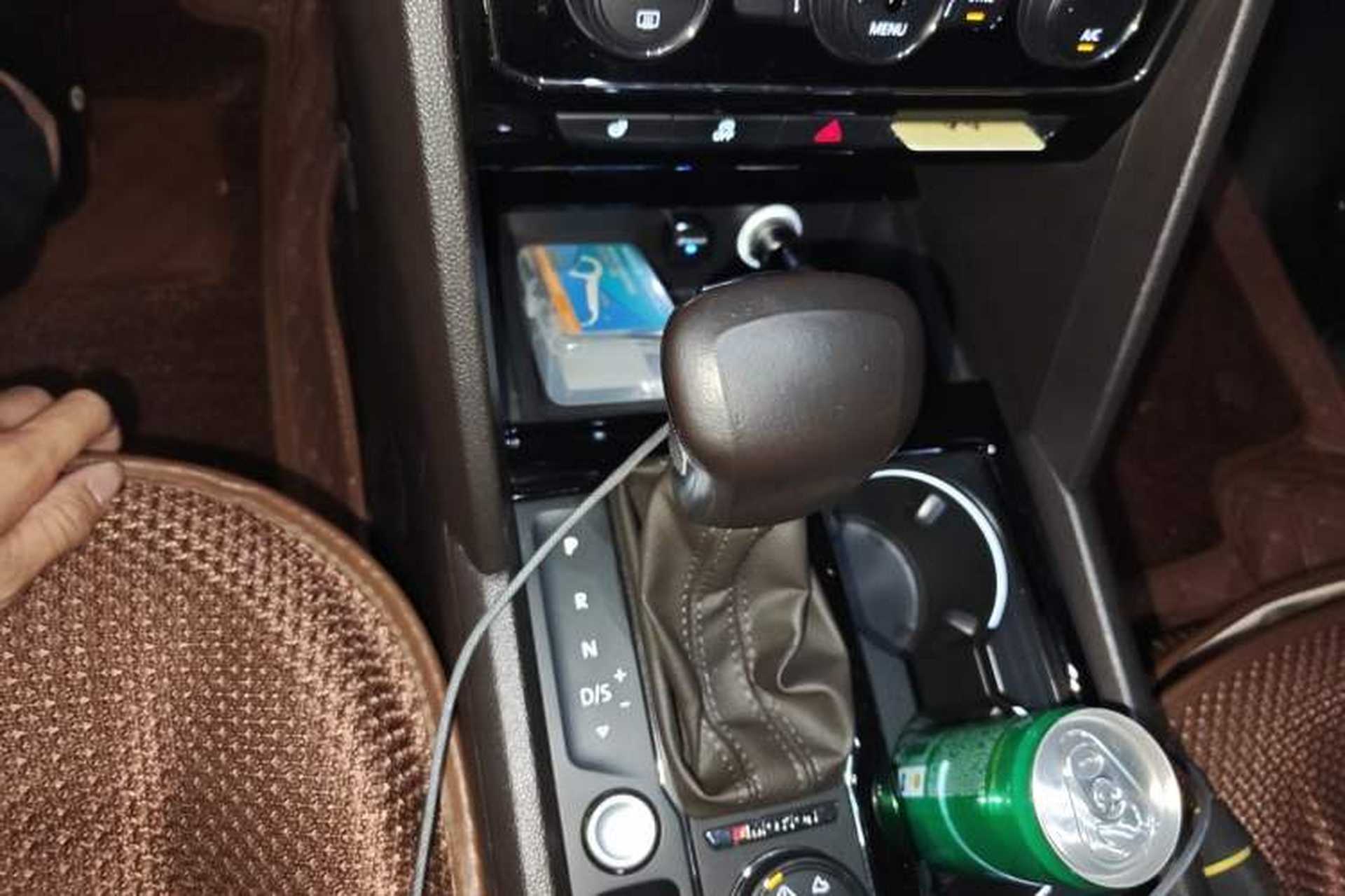 Used Volkswagen Teramont 2019 380TSI Four-Wheel Drive Flagship Model China VI Gear Lever