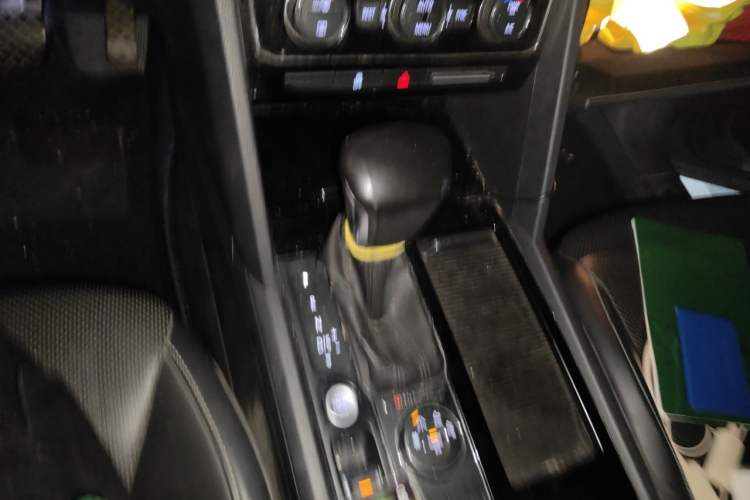 Used Volkswagen Teramont 2019 380TSI Four-Wheel Drive Luxury Version China VI Standard Gear Lever