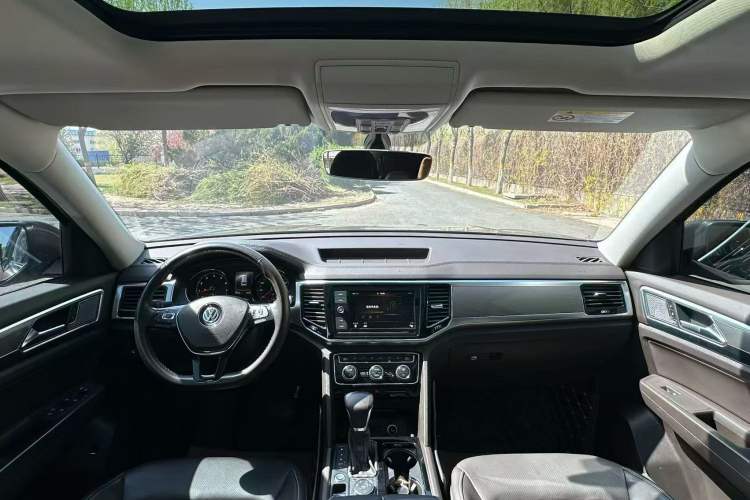 Used Volkswagen Teramont 2019 380TSI Four-Wheel Drive Luxury Version China VI Standard Interior 1
