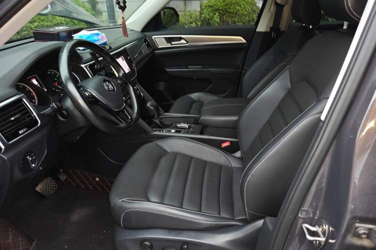 Used Volkswagen Teramont 2019 330TSI Two-Wheel-Drive Luxury Edition China V Standard Left Front Seat