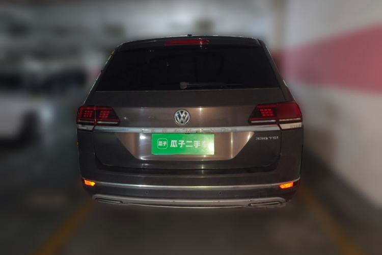 Used Volkswagen Teramont 2019 330TSI Two-Wheel-Drive Luxury Edition China VI Standard Rear
