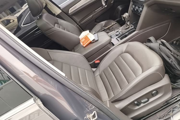 Used Volkswagen Teramont 2019 380TSI Four-Wheel Drive Luxury Version China V Standard Right Front Seat