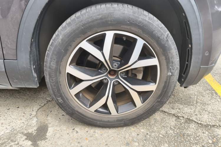 Used Volkswagen Teramont 2019 380TSI Four-Wheel Drive Luxury Version China VI Standard Right Front Wheel Hub