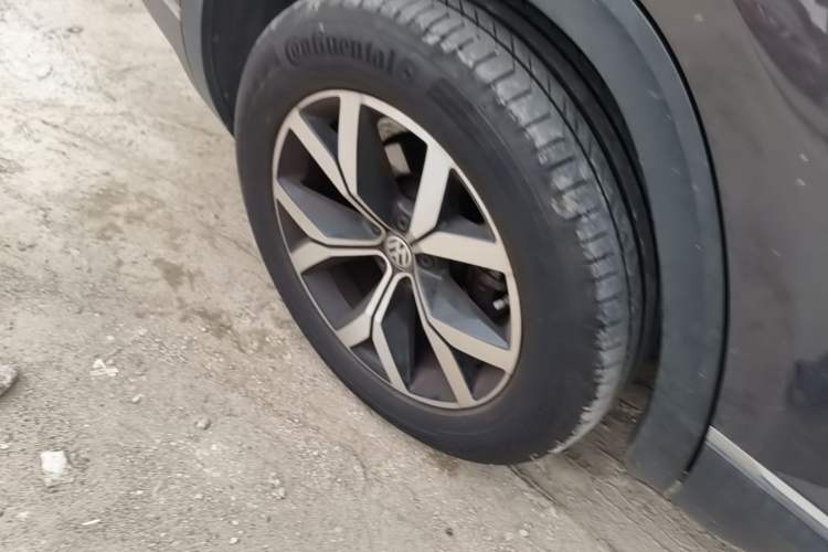 Used Volkswagen Teramont 2019 330TSI Two-Wheel-Drive Luxury Edition China VI Standard Right Rear Wheel Hub