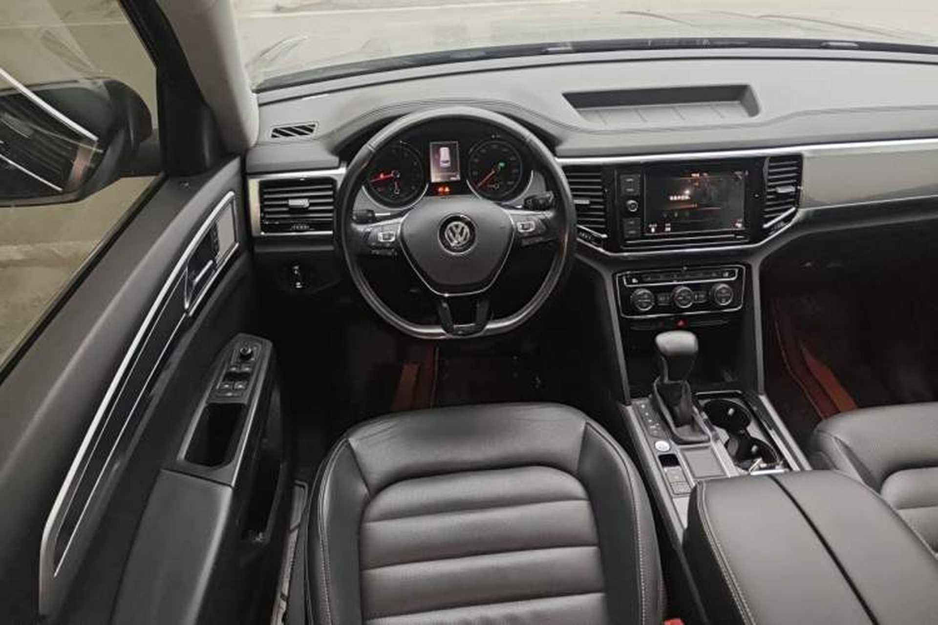 Used Volkswagen Teramont 2019 330TSI Two-Wheel-Drive Luxury Edition China VI Standard Steering Wheel