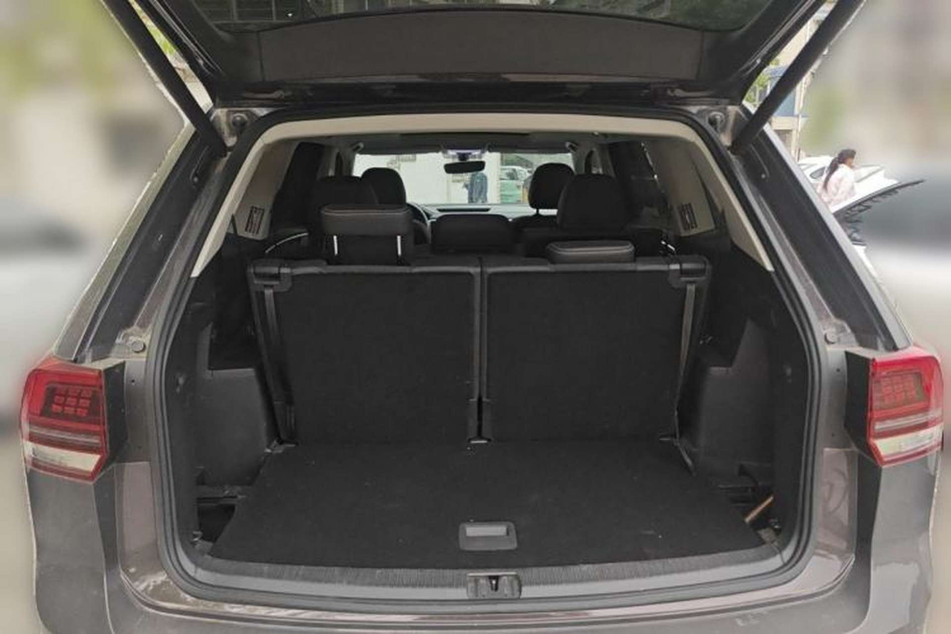 Used Volkswagen Teramont 2019 330TSI Two-Wheel-Drive Luxury Edition China VI Standard Trunk