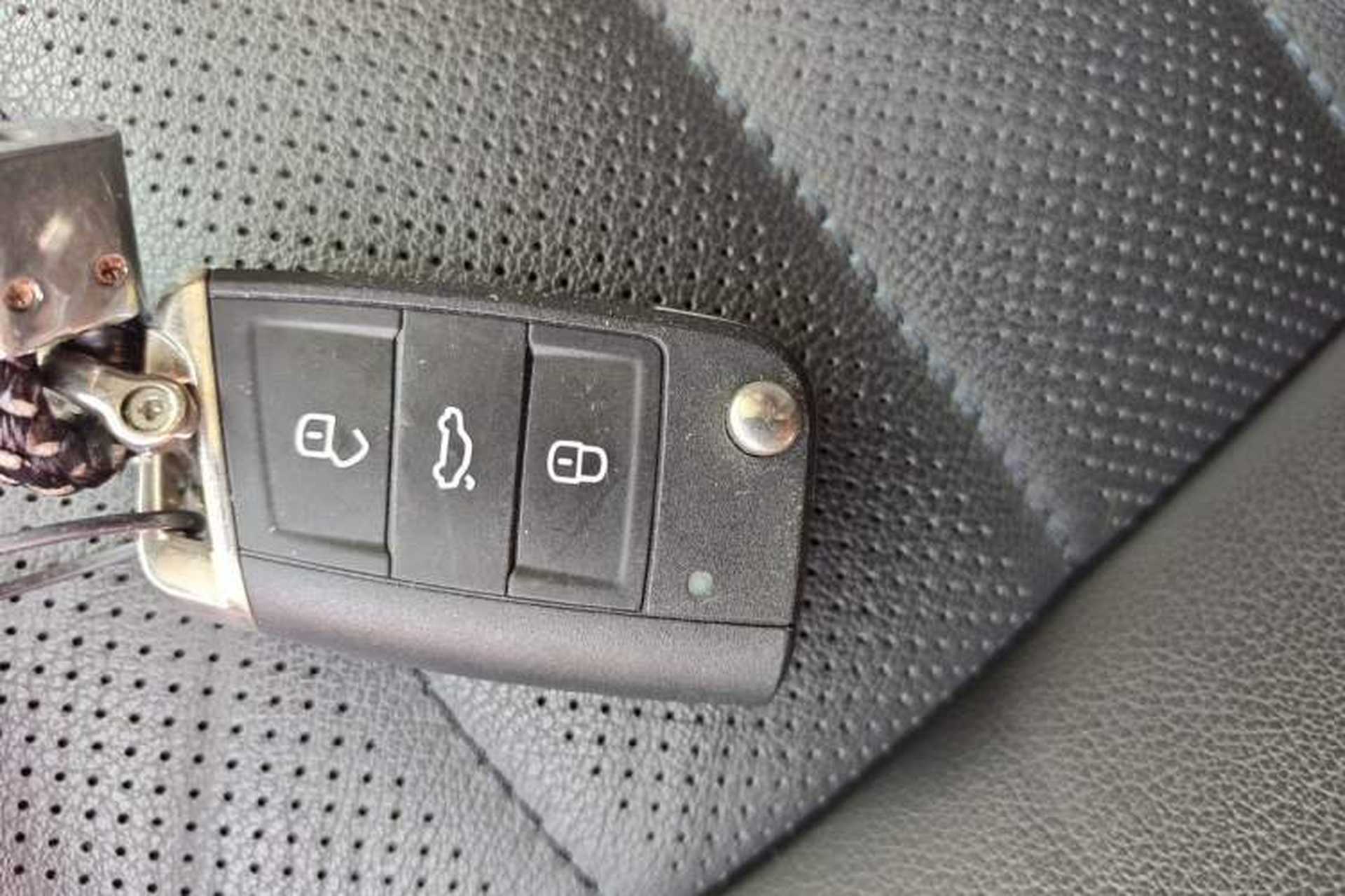 Used Volkswagen Teramont 2019 380TSI Four-Wheel Drive Luxury Version China VI Standard Vehicle Key