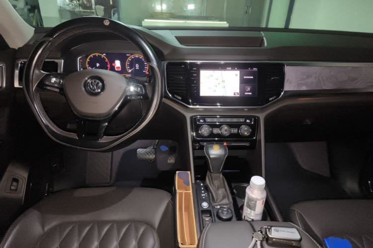 Used Volkswagen Teramont 2019 530 V6 Four-Wheel Drive Prestige Flagship Edition China V Standard Center Console