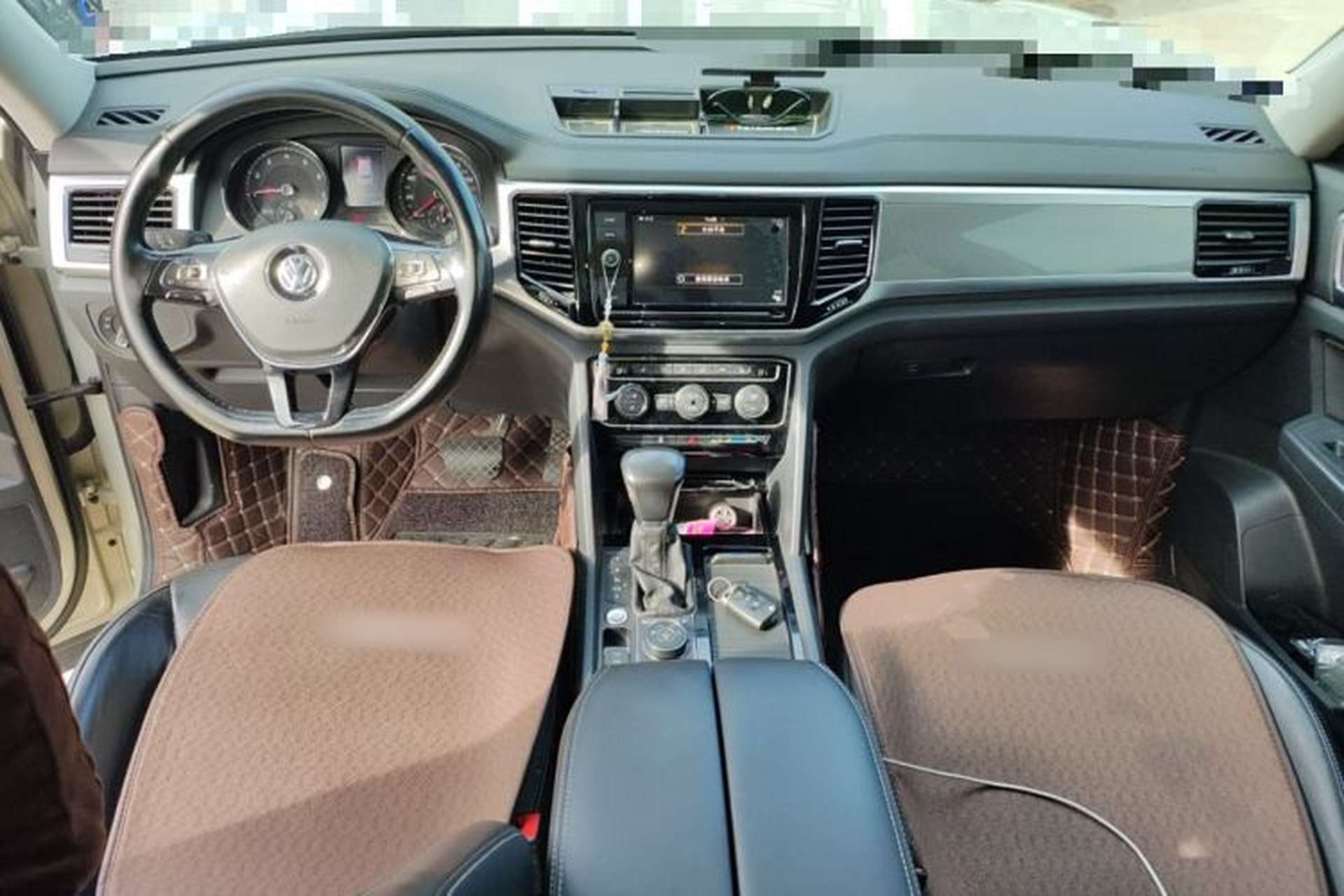 Used Volkswagen Teramont 2019 380TSI Four-Wheel Drive Luxury Version China V Standard Center Console