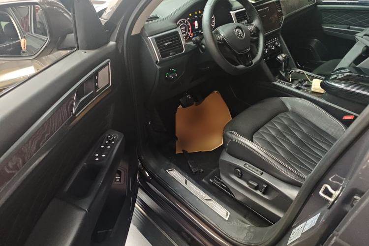 Used Volkswagen Teramont 2019 530 V6 Four-Wheel Drive Flagship Model China VI Standard Driver Seat