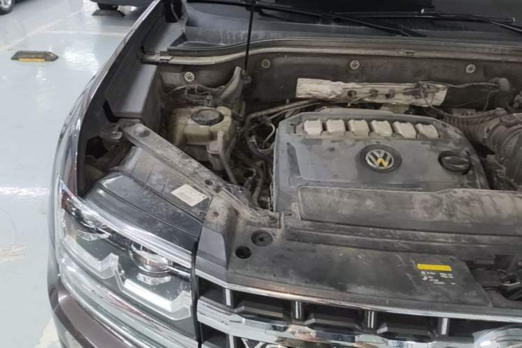 Used Volkswagen Teramont 2019 530 V6 Four-Wheel Drive Prestige Flagship Edition China V Standard Engine Bay Right