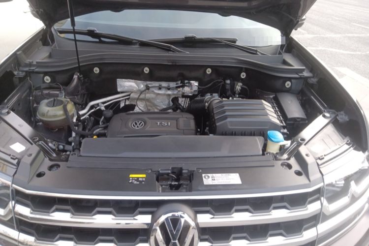 Used Volkswagen Teramont 2019 380TSI Four-Wheel Drive Luxury Version China V Standard Engine Bay