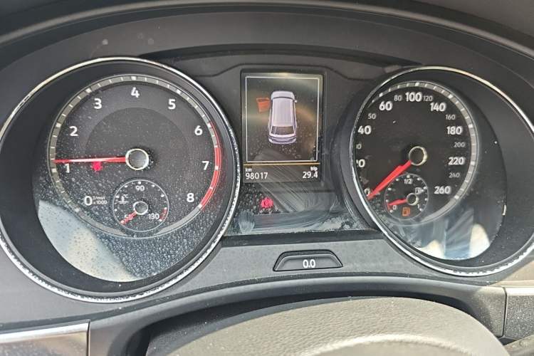 Used Volkswagen Teramont 2019 330TSI Two-Wheel-Drive Luxury Edition China VI Standard Instrument Cluster