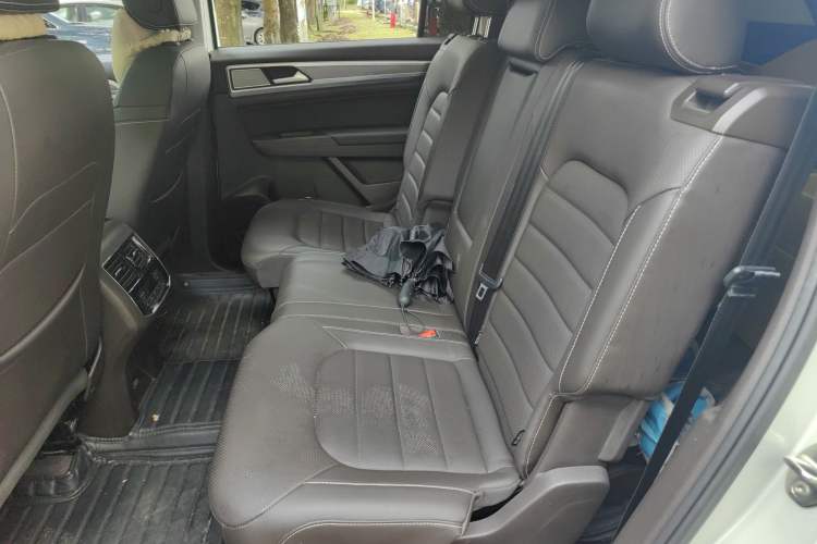 Used Volkswagen Teramont 2019 380TSI Four-Wheel Drive Luxury Version China VI Standard Interior 2